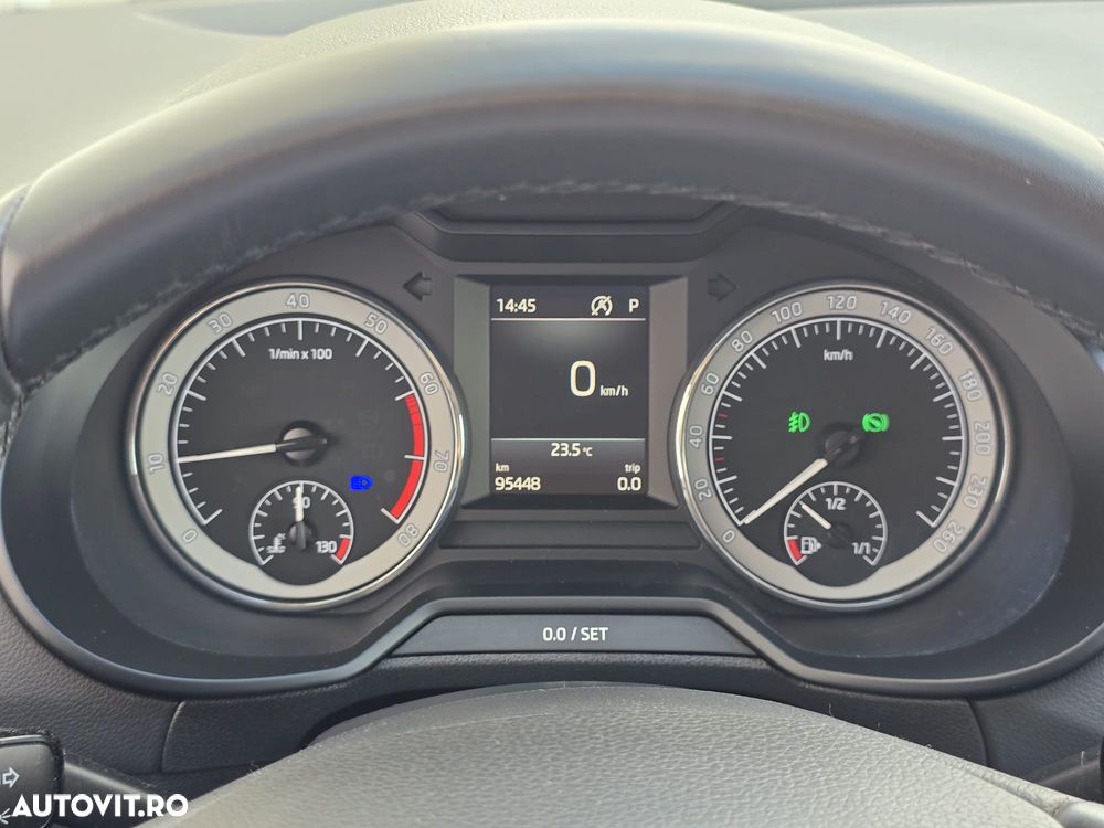 Skoda Octavia 1.0 TSI DSG Ambition - 8