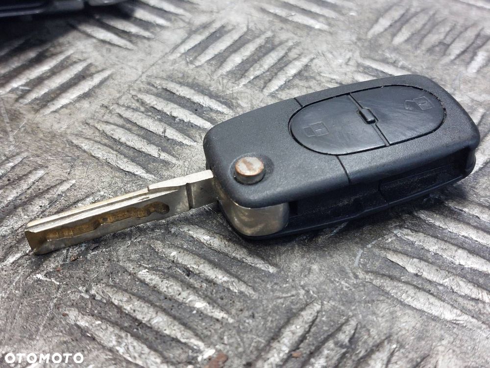 ZESTAW STARTOWY VOLKSWAGEN PASSAT B5 1.9 TDI 038906019BJ 4B0905851 - 4