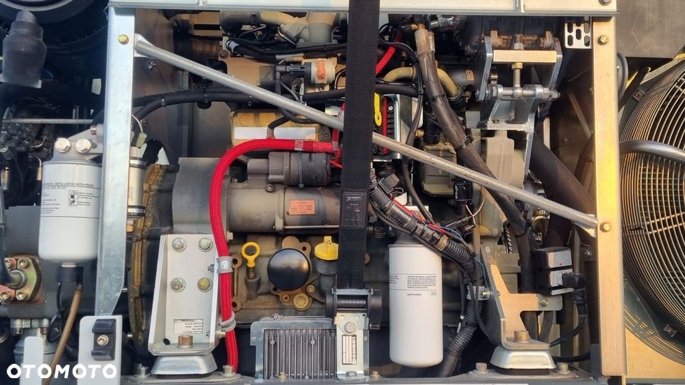 Liebherr A912/ 2017r/ Maszyna sprowadzona/ - 15