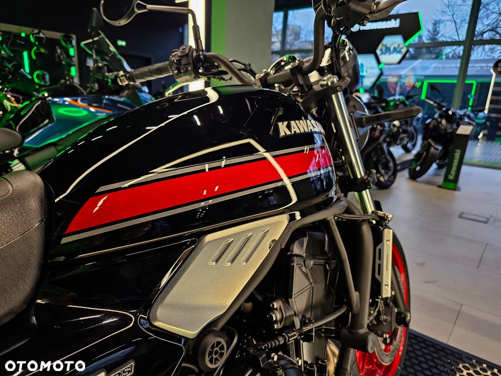 Kawasaki Z 650 RS - 8
