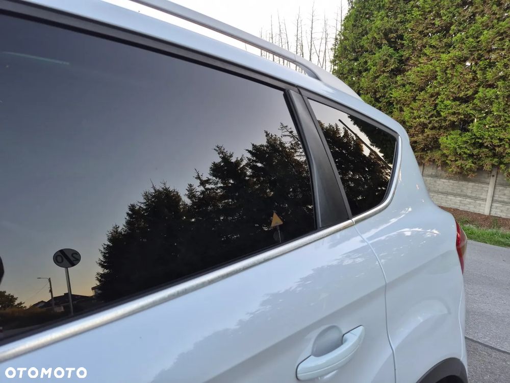 Ford Kuga 2.0 TDCi 2x4 Individual - 32
