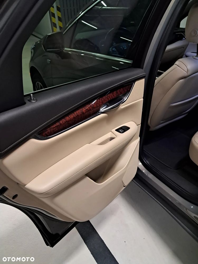 Cadillac XT5 3.6 V6 AWD Luxury - 24