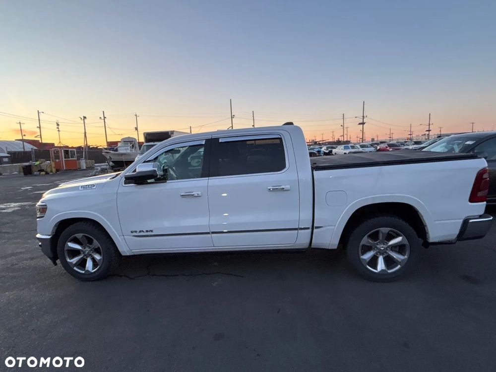 RAM 1500 Crew Cab Shortbed Limited - 5