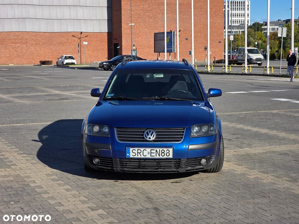 Volkswagen Passat 1.9 TDI Highline - 3
