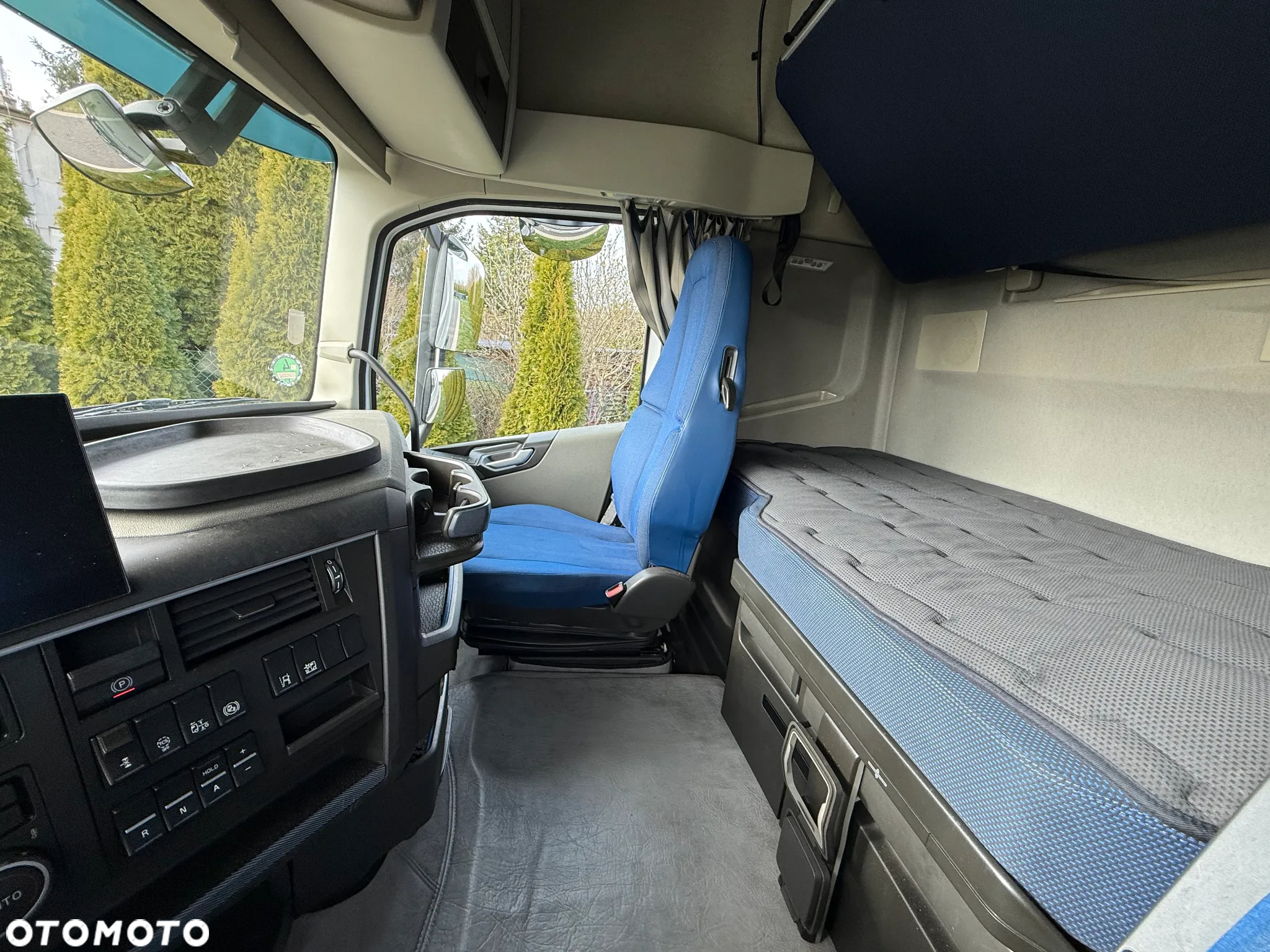 Volvo FH 460 XL PARK COOL TV - 14