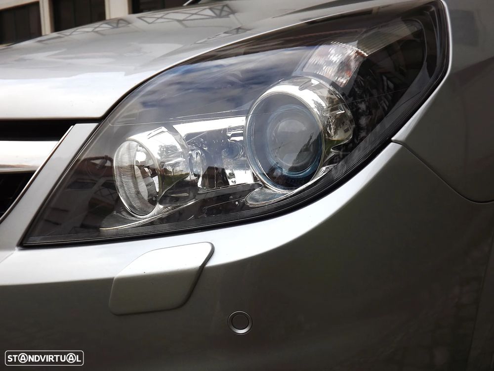 Opel Vectra GTS 1.9 CDTi - 31