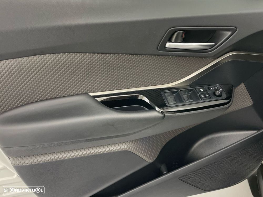 Toyota C-HR 1.8 Hybrid Exclusive - 16