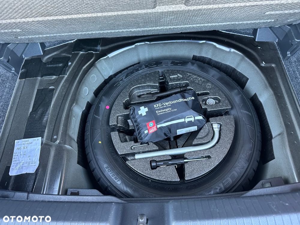 Volkswagen Polo - 29