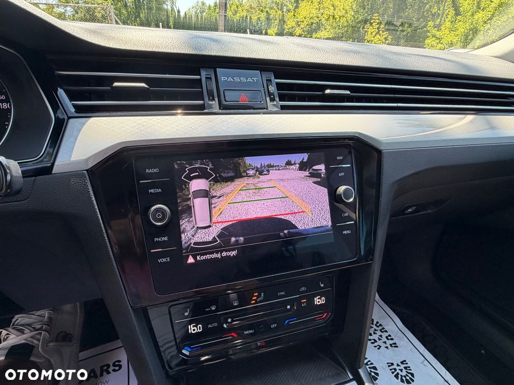 Volkswagen Passat 2.0 TDI EVO Business DSG - 20