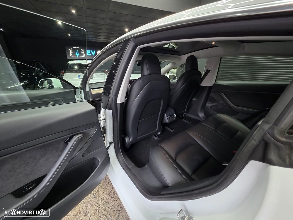 Tesla Model 3 Standard Range Plus RWD - 27