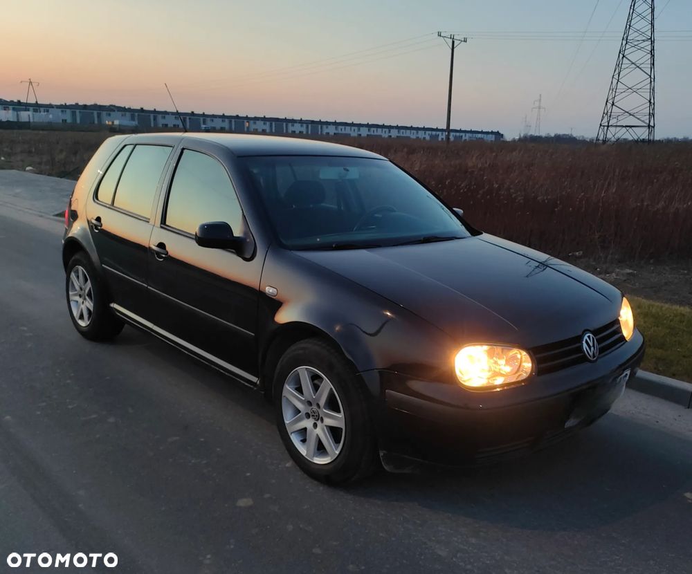 Volkswagen Golf 1.9 TDI Comfortline - 1