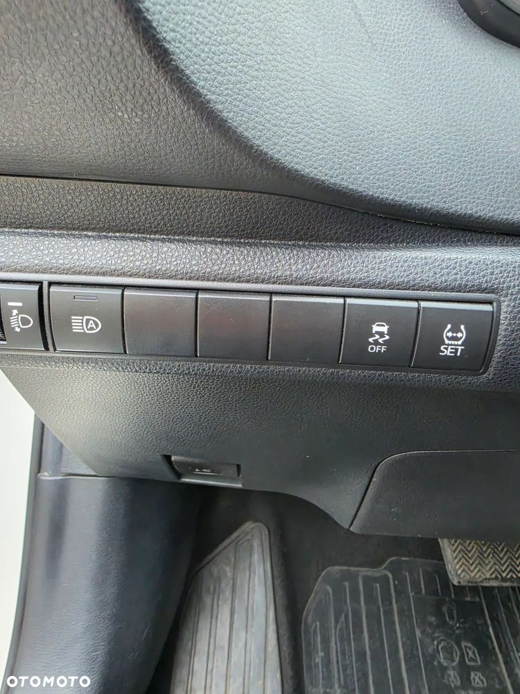 Toyota Corolla - 20
