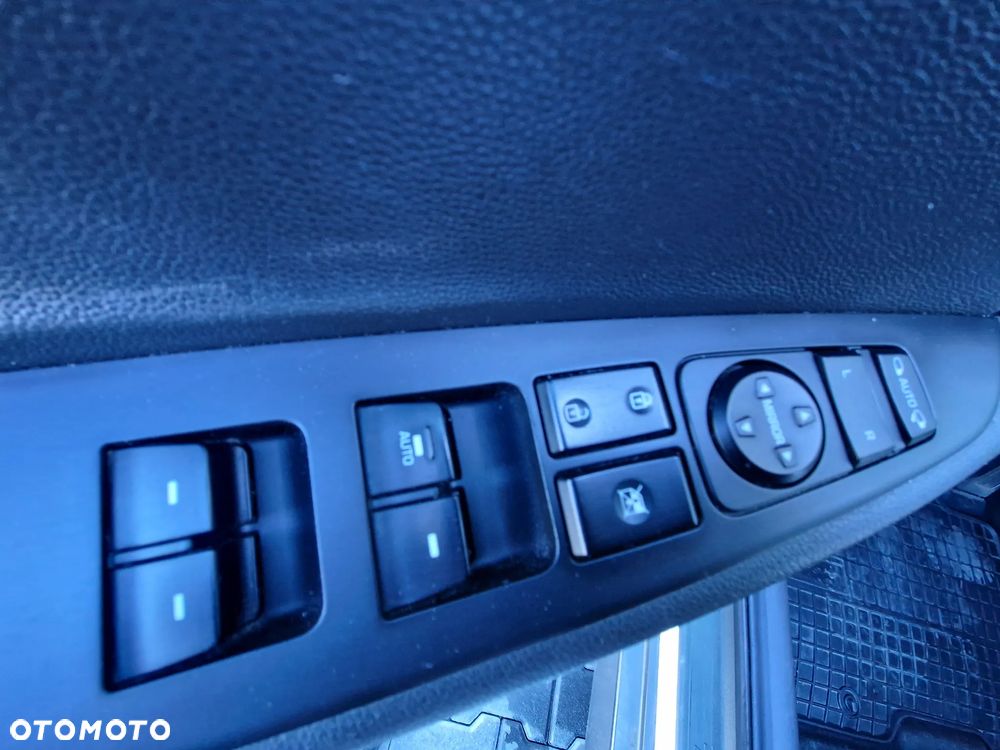 Hyundai Tucson - 13
