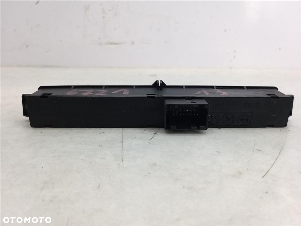 Włącznik świateł awaryjnych Fiat Doblo II 2010-2022 - 3