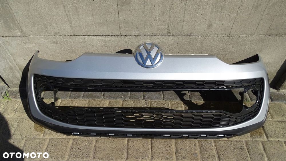 VW UP CROSS 1S0 - zderzak przedni - 1