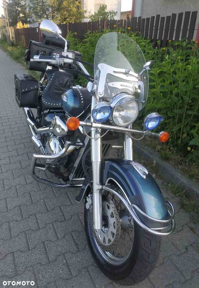 Suzuki VL 800 Volusia - 2