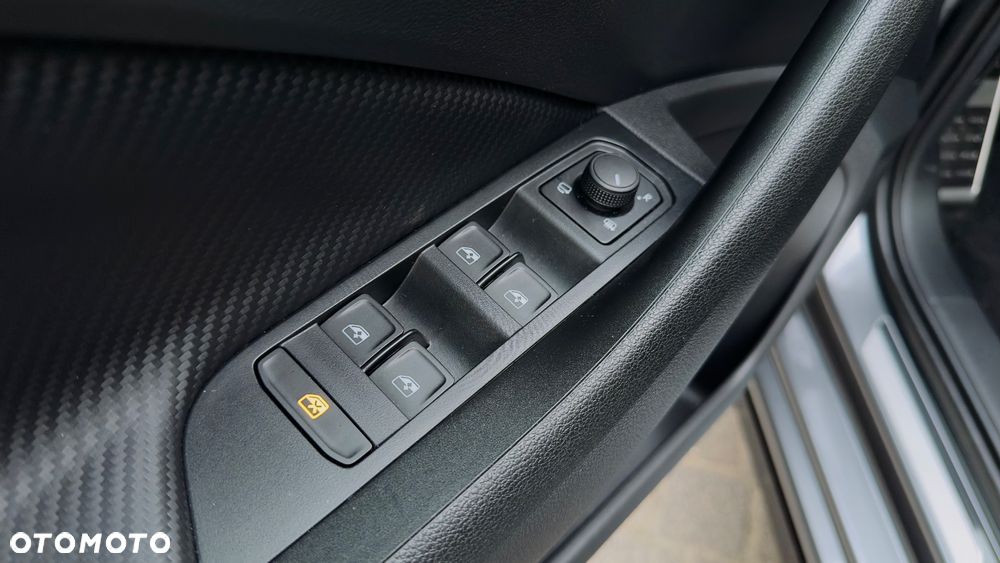 Skoda Scala 1.0 TSI Monte Carlo DSG - 39