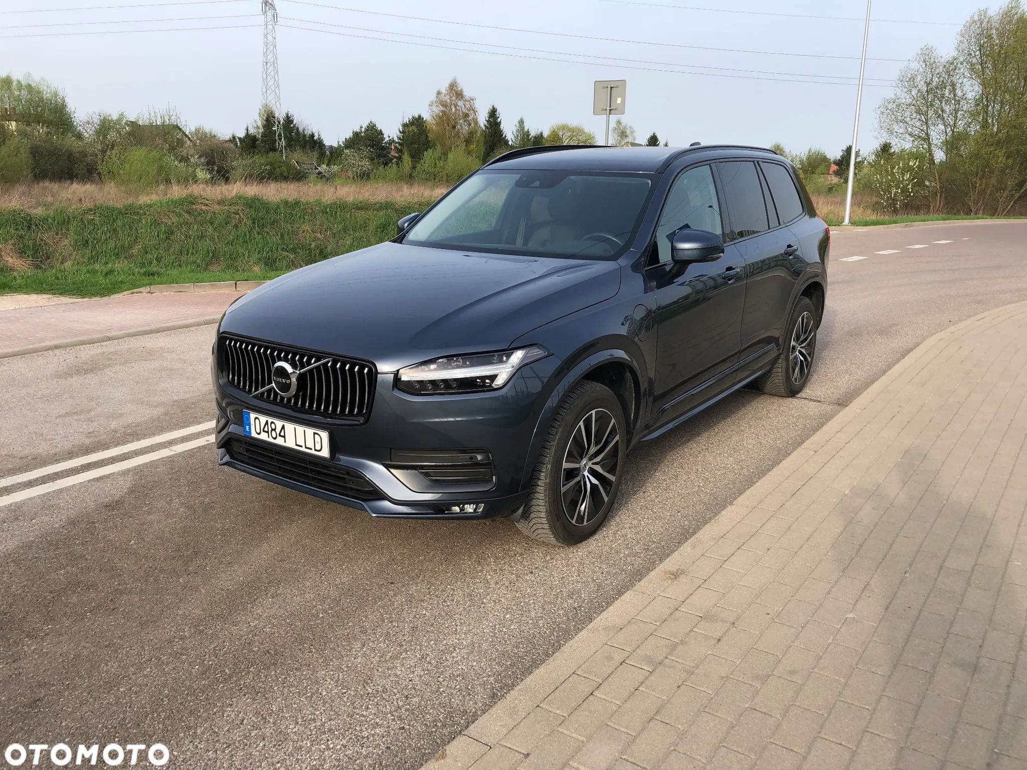 Volvo XC 90 T8 AWD Plug-In Hybrid Momentum 7os - 1