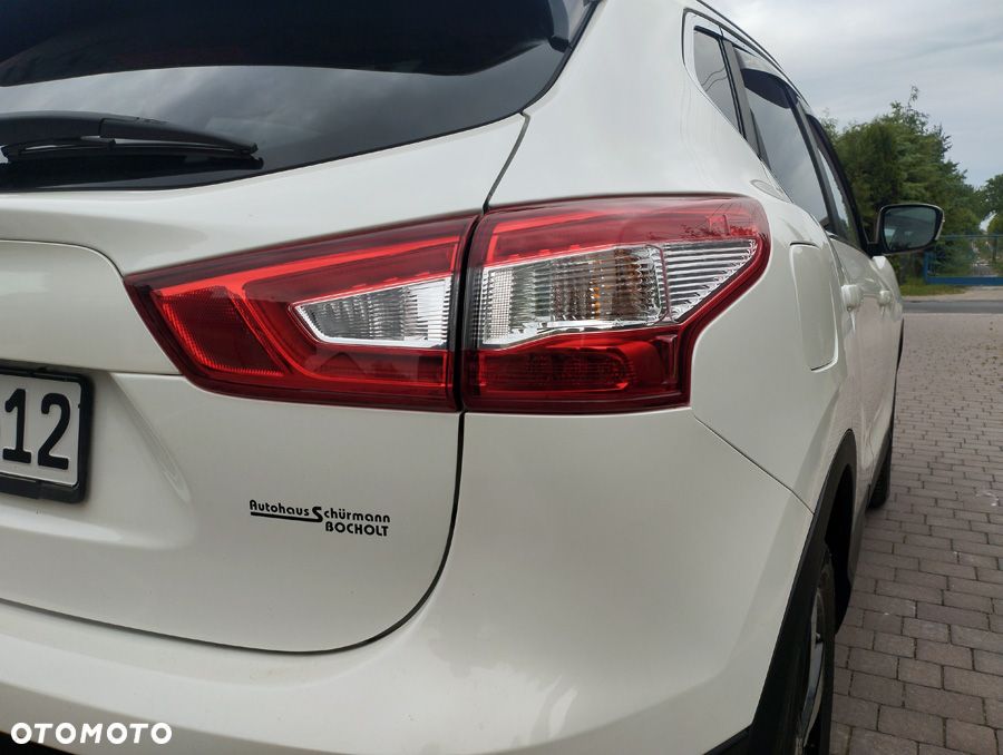 Nissan Qashqai 1.6 DIG-T N-Connecta - 29