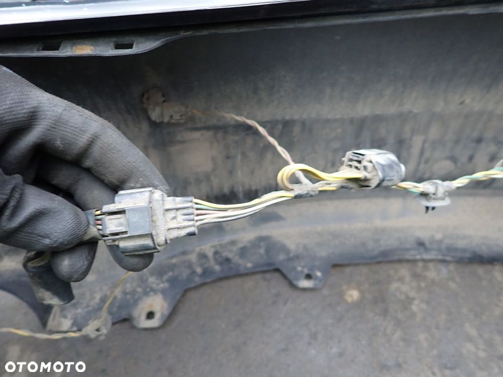 ZDERZAK TYŁ INFINITI M37X KOL: GAC - 14