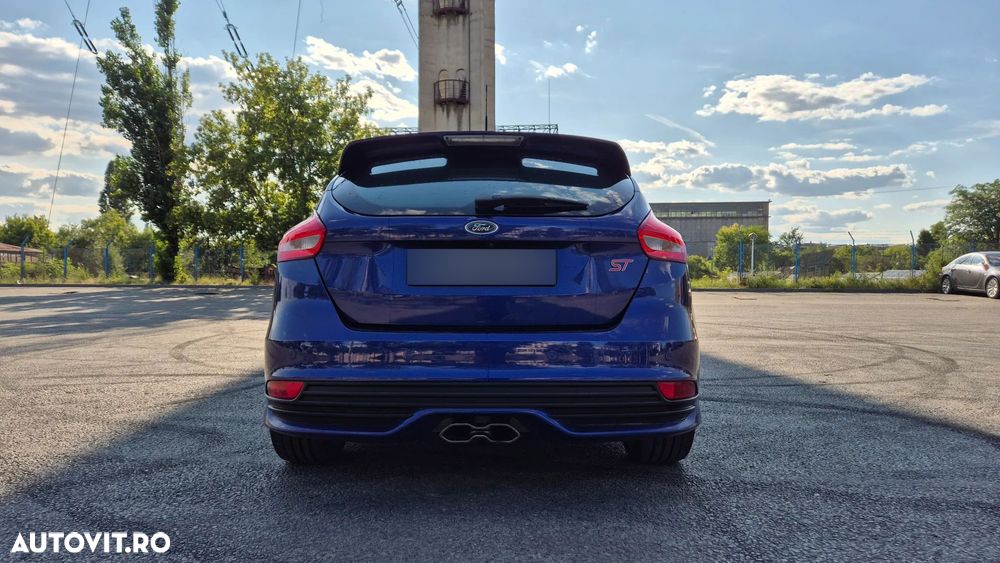 Ford Focus - 3