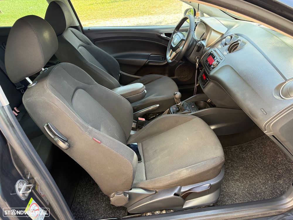SEAT Ibiza 1.9 TDI Sport DPF - 11
