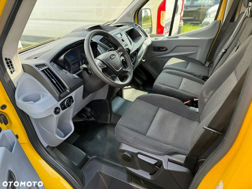 Ford Transit - 14