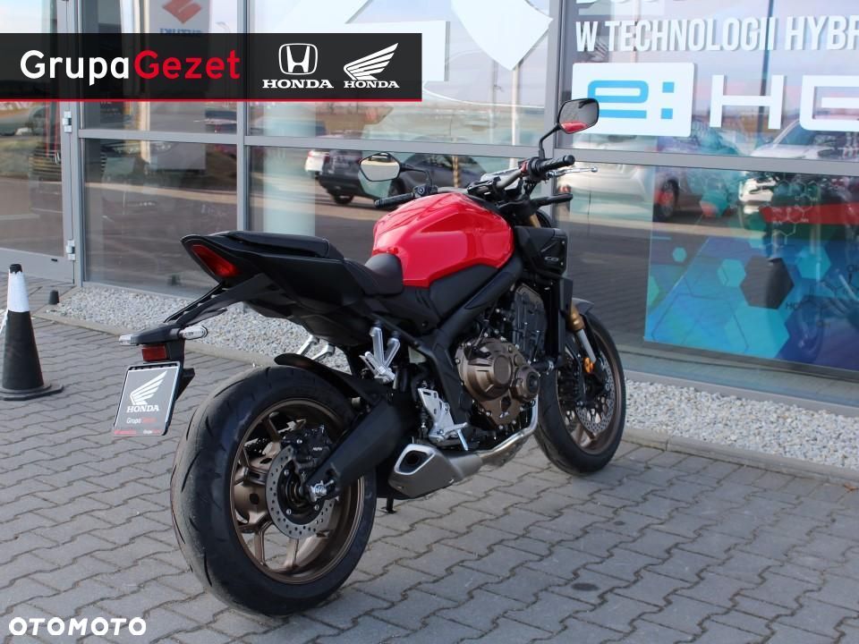 Honda CB - 7