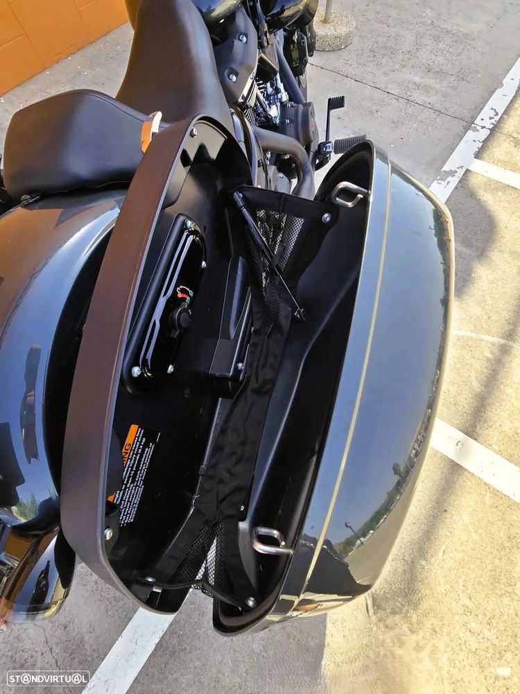 Harley-Davidson Softail LOW RIDER ST - 7