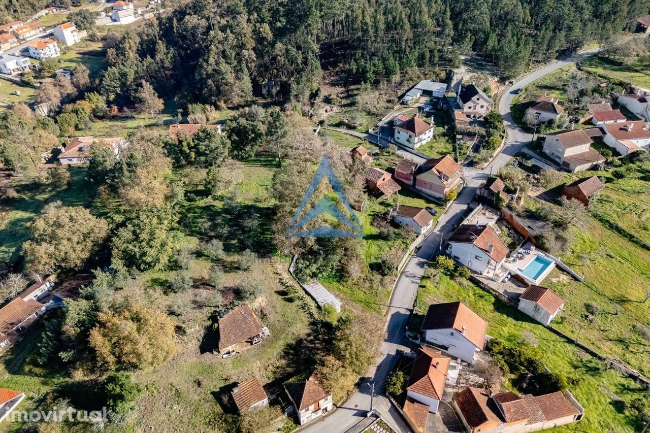 TERRENO PARA CONSTRUÇÃO - Grande imagem: 4/40