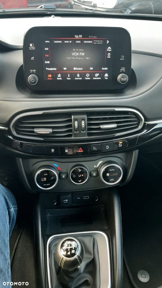 Fiat Tipo Kombi 1.0 T3 Cross - 28
