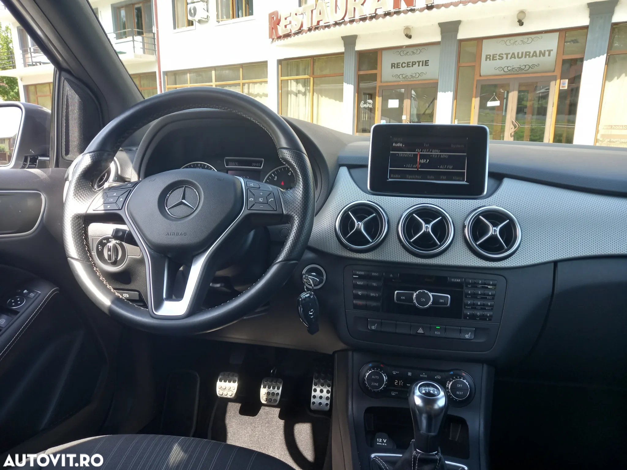 Mercedes-Benz B 180 CDI (BlueEFFICIENCY) - 5