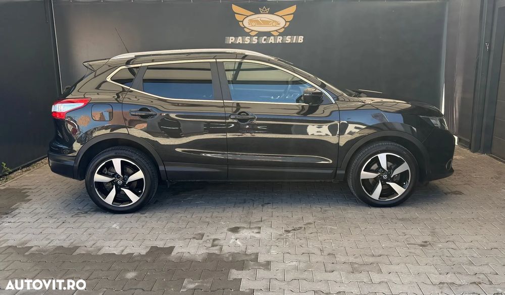 Nissan Qashqai 1.6 DCI ALL-MODE 4x4i N-Connecta - 9