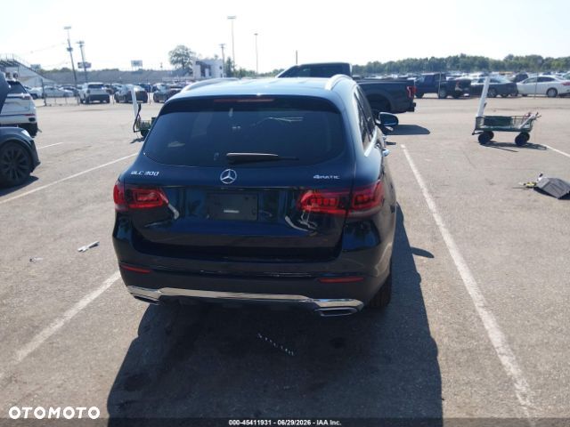 Mercedes-Benz GLC 300 4Matic 9G-TRONIC - 8
