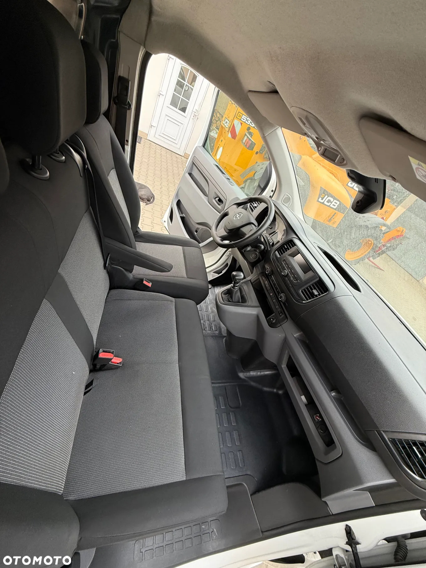 Opel VIVARO - 17
