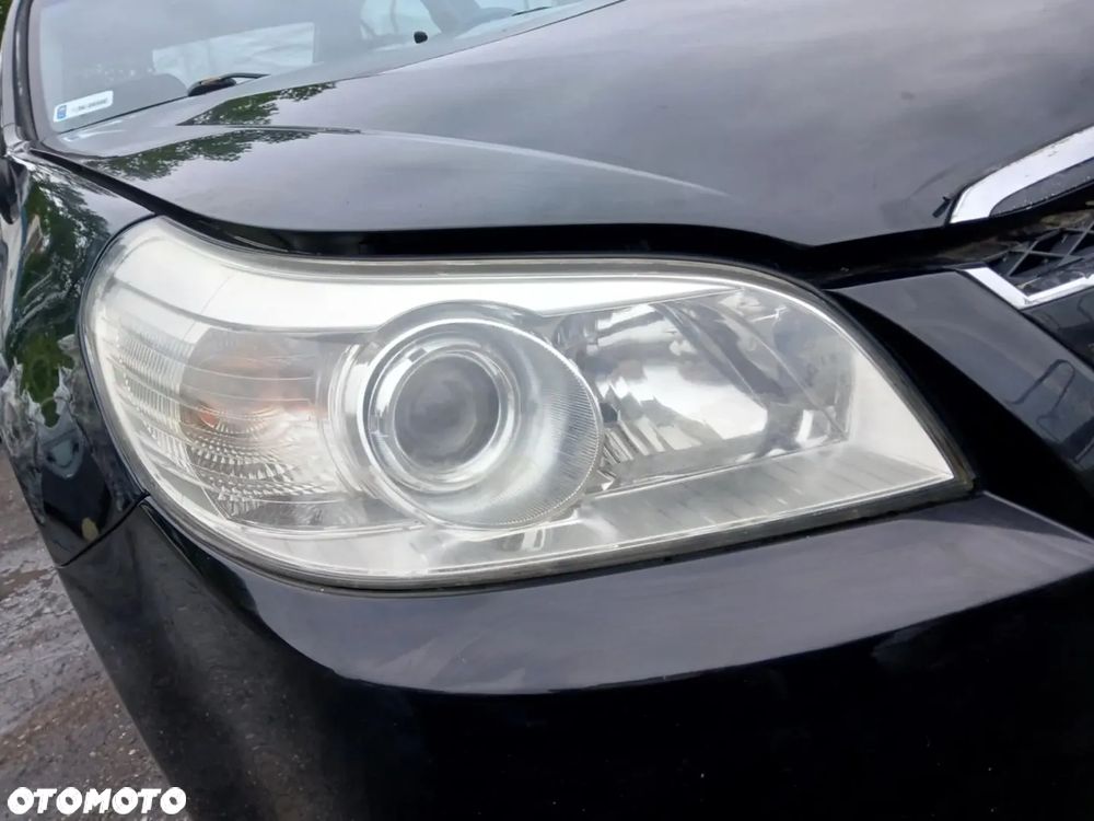 Chevrolet Epica Lampa przednia  prawa, lewa - 1