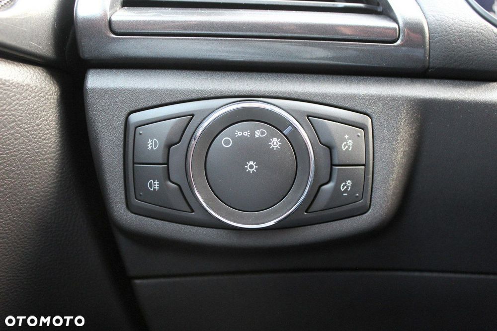 Ford Mondeo SW 2.0 Hybrid Trend - 22