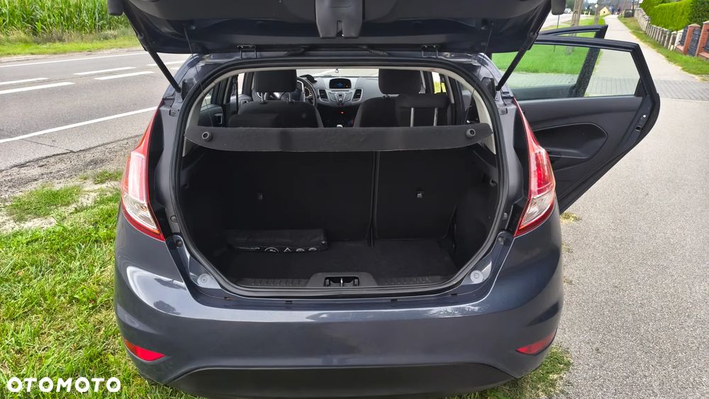 Ford Fiesta 1.25 Ambiente - 17
