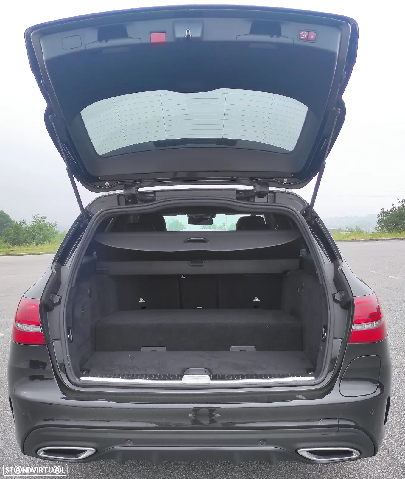 Mercedes-Benz C 300 de AMG Line - 34