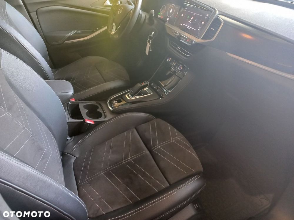 Opel Grandland 1.2 T GS Line S&S - 16