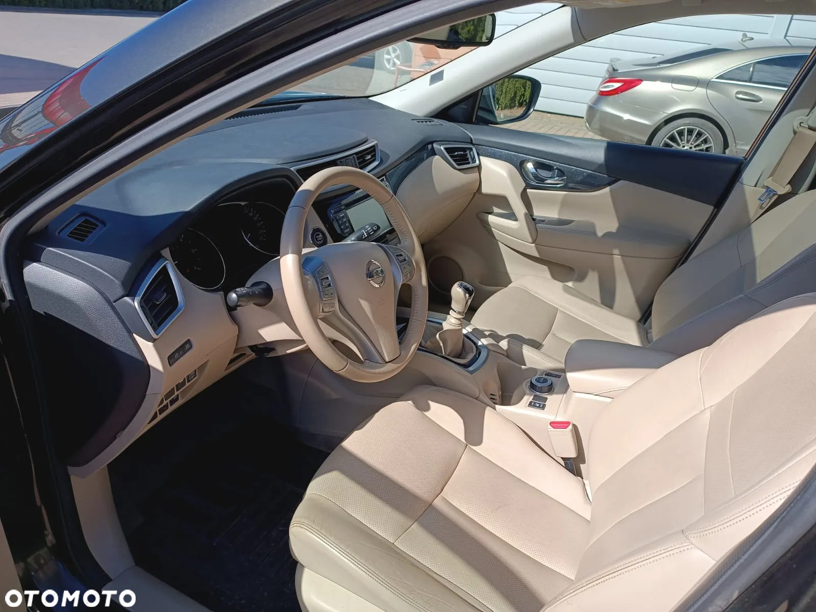 Nissan X-Trail 1.6 DCi Tekna 4WD 7os - 10