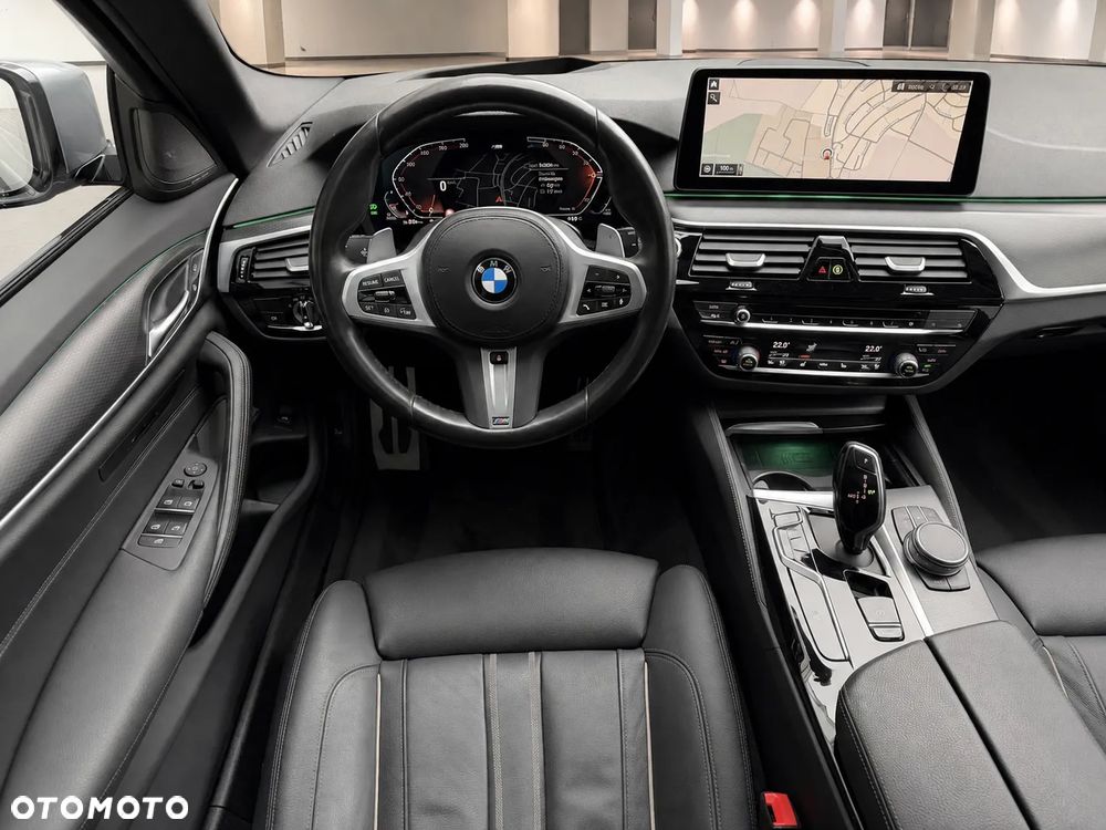 BMW Seria 5 520d xDrive mHEV M Sport sport - 13