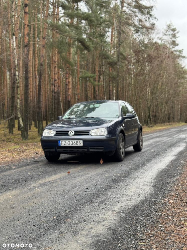 Volkswagen Golf 1.4 Q - 2