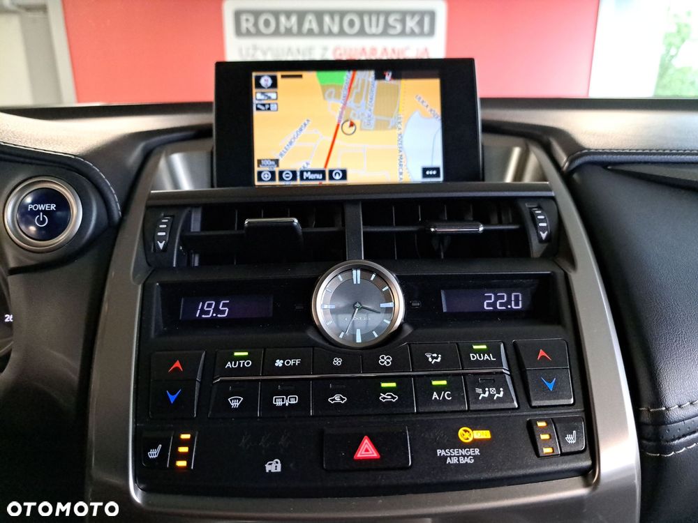 Lexus NX 300h F Sport AWD - 22