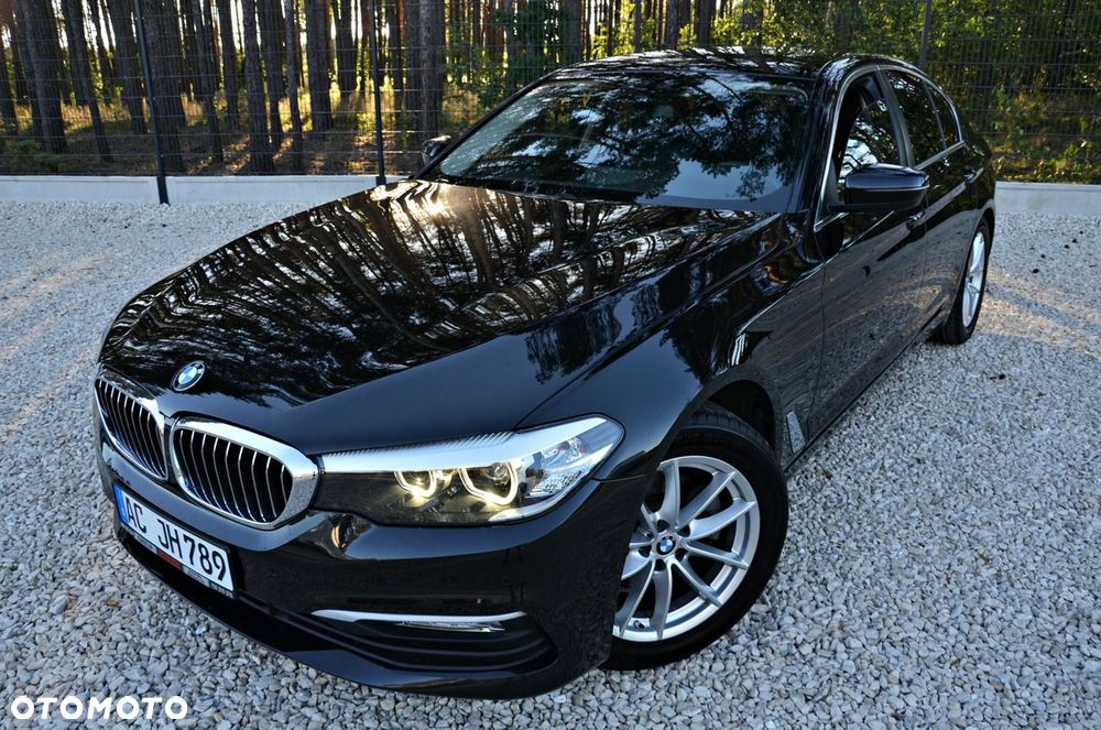 BMW Seria 5 520d Sport Line - 1