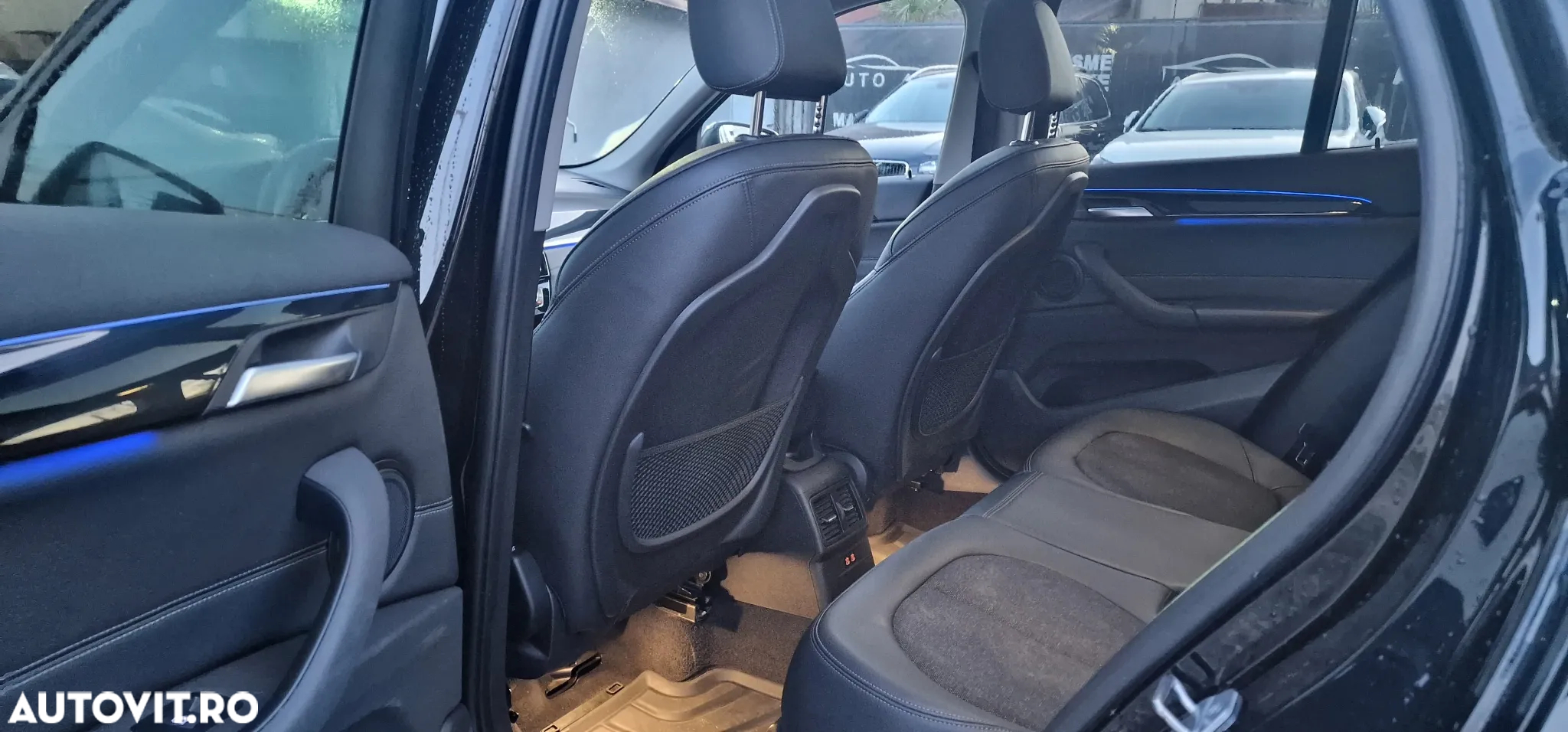 BMW X1 sDrive18d AT - 7