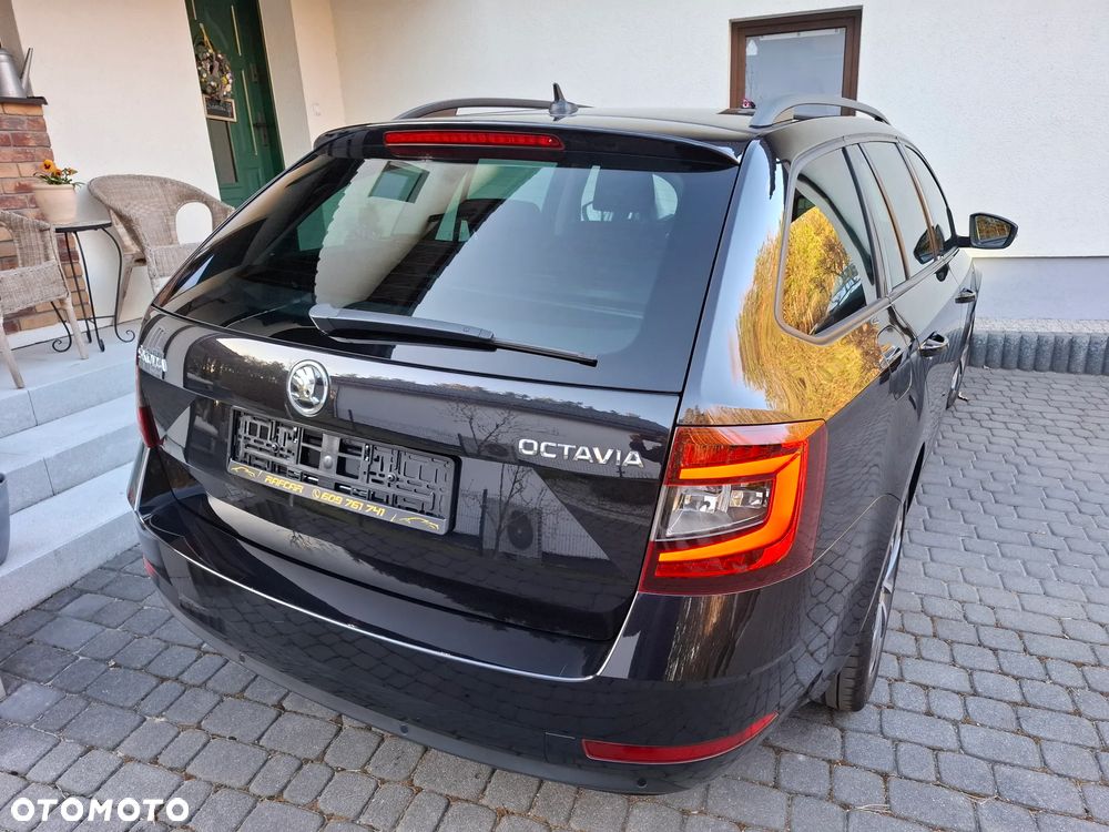 Skoda Octavia 2.0 TDI DSG Soleil - 28