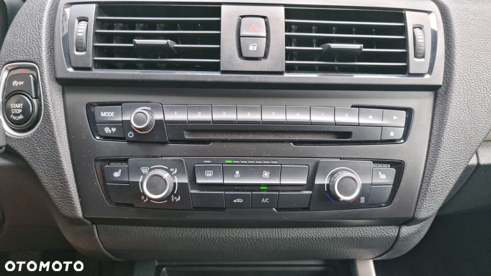 BMW Seria 1 118i Sport Line - 14