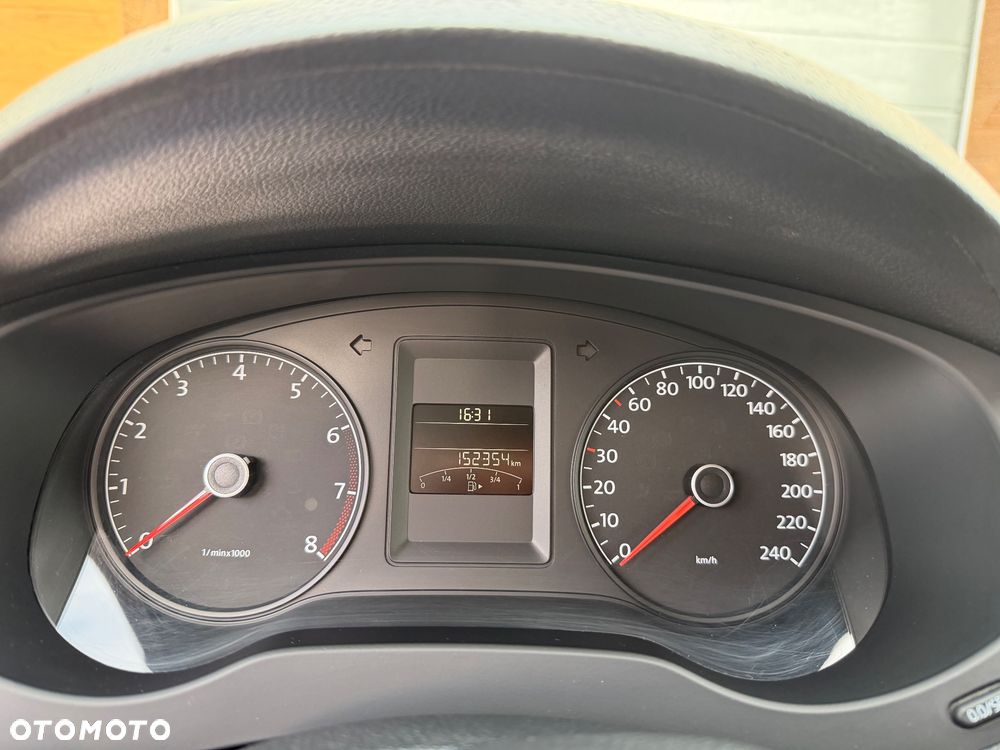 Volkswagen Jetta - 7