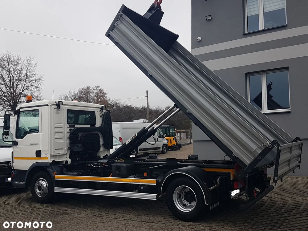 MAN TGL WYWROTKA KIPER HAKOWIEC 12.220 KLIMA 4x2 DO KONTENERÓW - 12